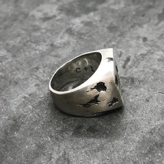 Broadway Signet in Oxidized Silver