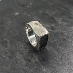 Plata Negra Signet in Oxidized Silver